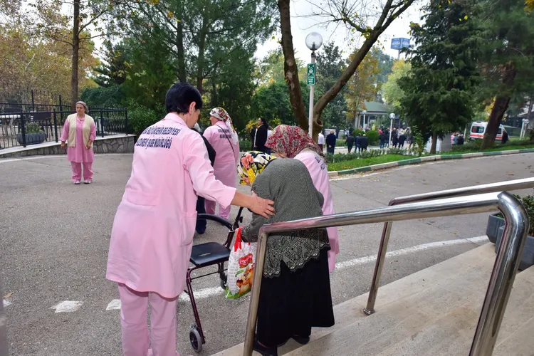 Bursa’da huzurevinde deprem ve yangın tatbikatı