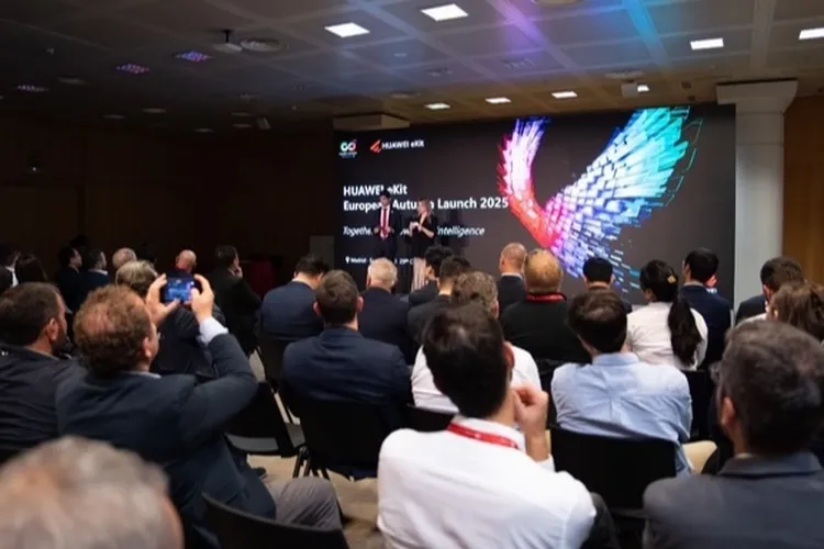 Huawei, dijital dönüşümü hızlandırmak için KOBİ’lere ‘4+10+N’ zeka çözümleri sunuyor